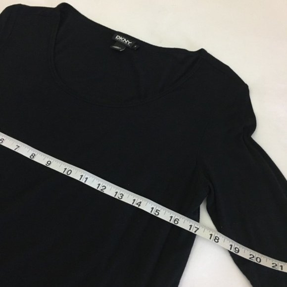 DKNY Black Round Neck Long Sleeve Top Overlap Bottom Size Medium Stretch/Comfort - Picture 9 of 11
